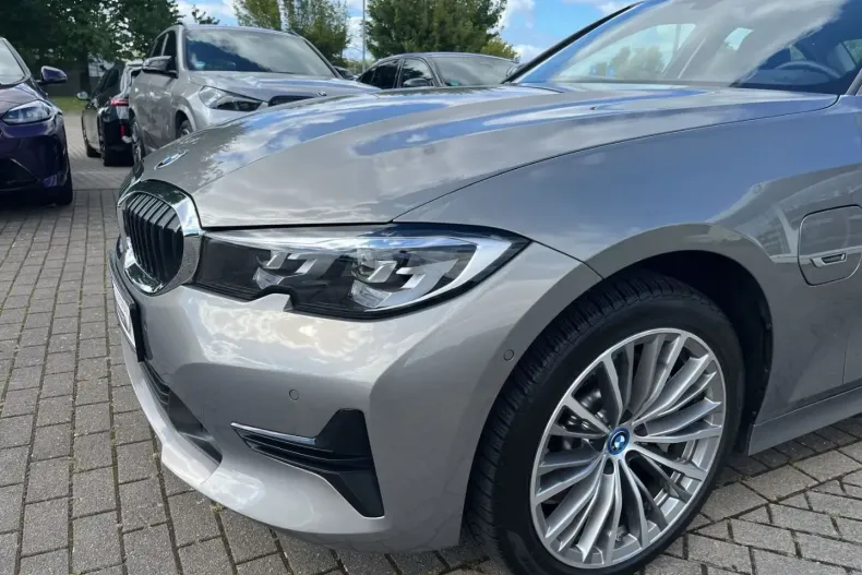 BMW 330 din 2022 cu 44.400 km - oferta BMW179499 - foto 7