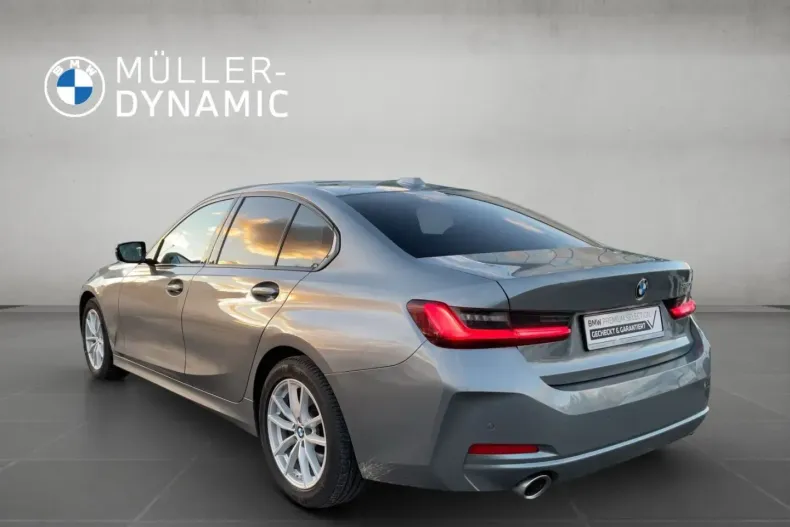 BMW 320 din 2022 cu 100.354 km - oferta BMW179503 - foto 4