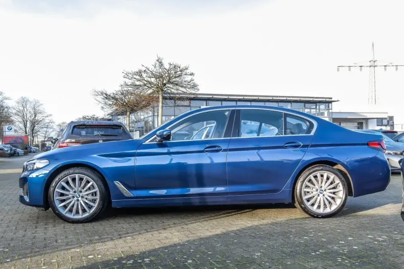 BMW 530 din 2022 cu 60.602 km - oferta BMW179513 - foto 3