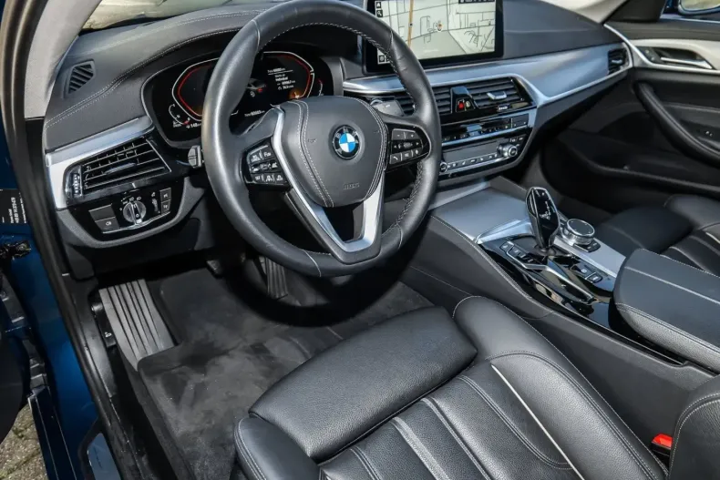 BMW 530 din 2022 cu 60.602 km - oferta BMW179513 - foto 8