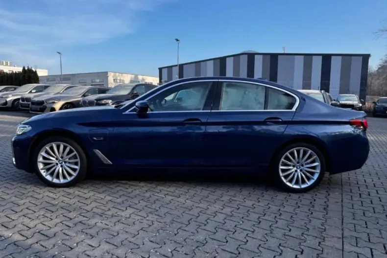 BMW 530 din 2022 cu 39.980 km - oferta BMW179515 - foto 2