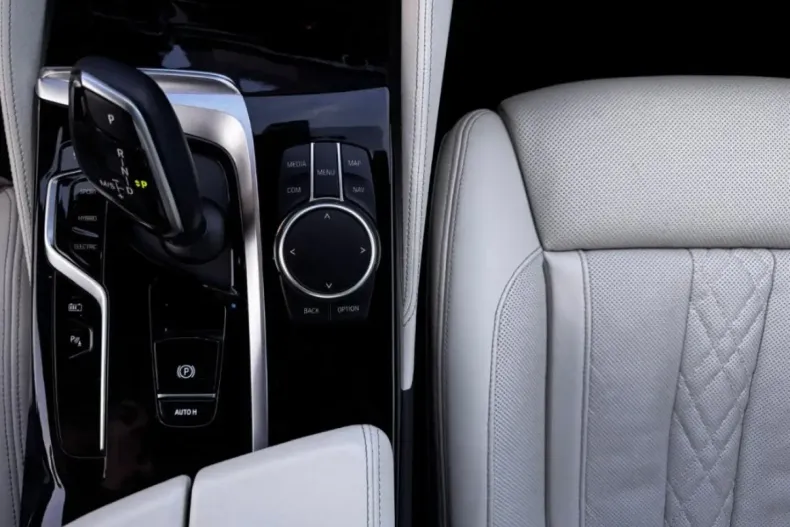 BMW 530 din 2022 cu 39.980 km - oferta BMW179515 - foto 17