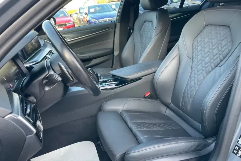 BMW 530 din 2023 cu 90.519 km - oferta BMW179516 - foto 11