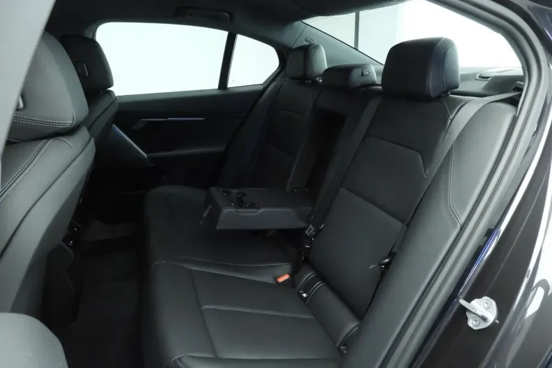 BMW 530 din 2024 cu 9.000 km - oferta BMW179518 - foto 8