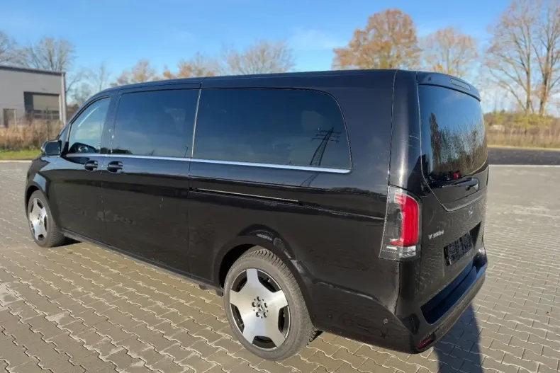 Mercedes-Benz V 300 din 2024 cu 48.201 km - oferta MER179521 - foto 3