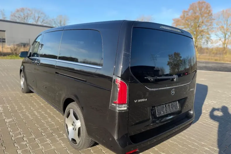 Mercedes-Benz V 300 din 2024 cu 48.201 km - oferta MER179521 - foto 4