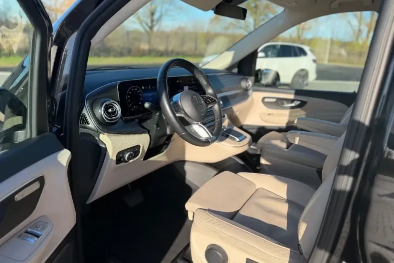 Mercedes-Benz V 300 din 2024 cu 48.201 km - oferta MER179521 - foto 12