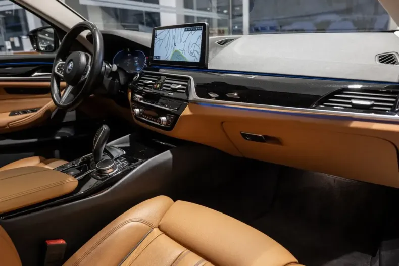 BMW 530 din 2022 cu 92.401 km - oferta BMW179522 - foto 5