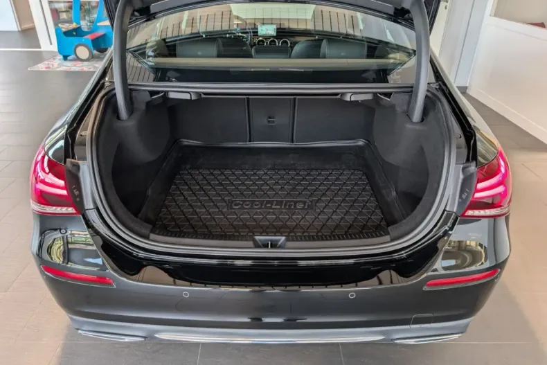 Mercedes-Benz A 220 din 2022 cu 47.280 km - oferta MER179524 - foto 12