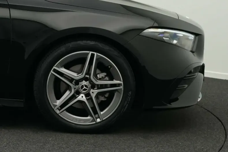 Mercedes-Benz A 200 din 2025 cu 6.954 km - oferta MER179525 - foto 6