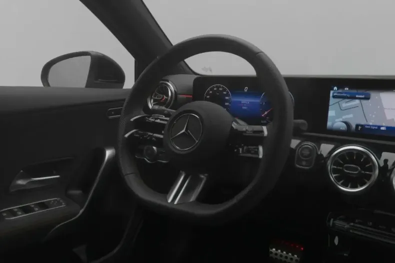 Mercedes-Benz A 200 din 2025 cu 6.954 km - oferta MER179525 - foto 17