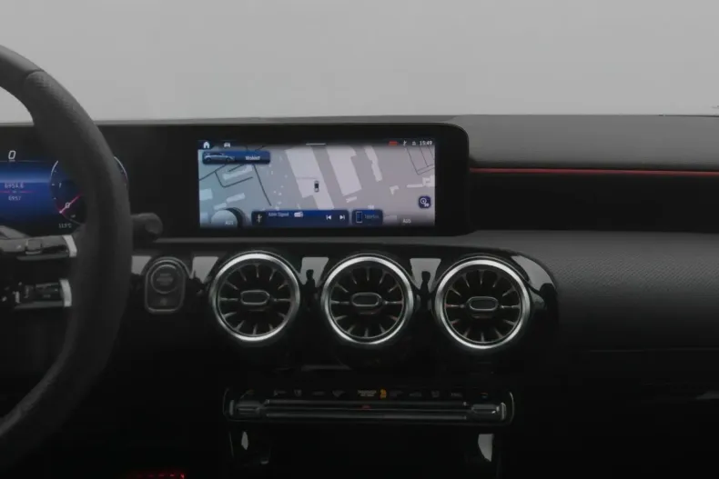 Mercedes-Benz A 200 din 2025 cu 6.954 km - oferta MER179525 - foto 18