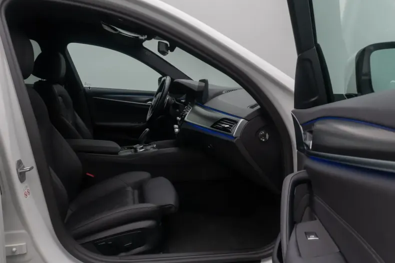 BMW 530 din 2022 cu 94.179 km - oferta BMW179527 - foto 23