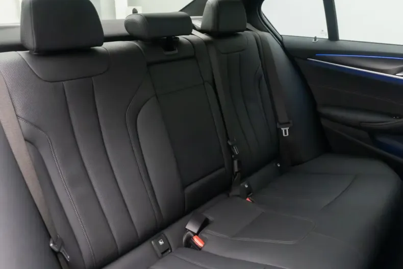 BMW 530 din 2022 cu 94.179 km - oferta BMW179527 - foto 28