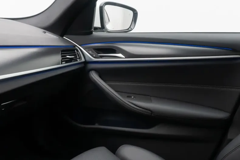 BMW 530 din 2022 cu 94.179 km - oferta BMW179527 - foto 31