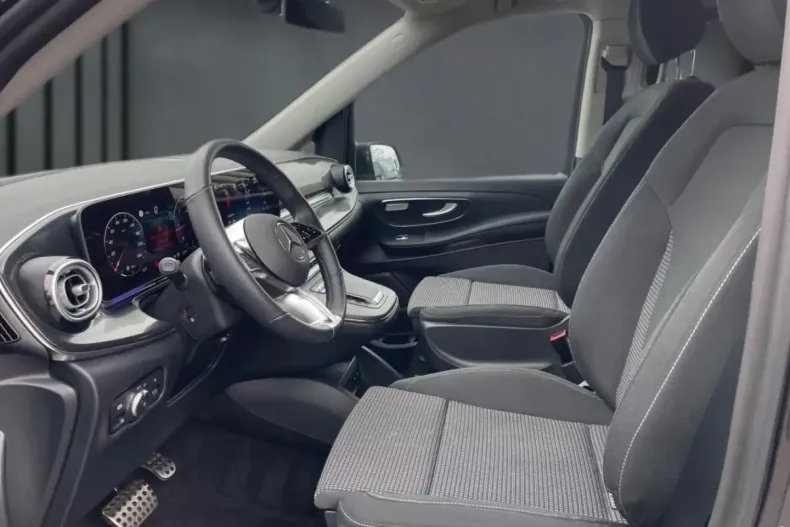 Mercedes-Benz V 250 (Clasa V) din 2024 cu 14.941 km - oferta MER179534 - foto 7