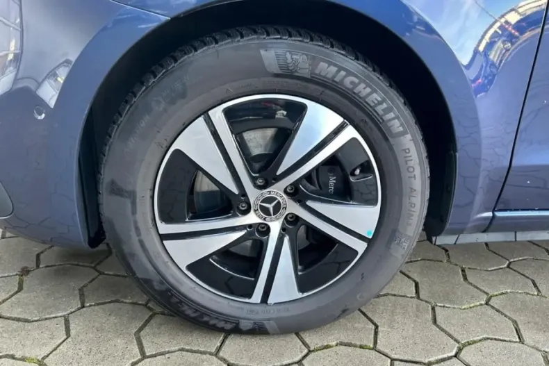 Mercedes-Benz V 300 (Clasa V) din 2024 cu 16.900 km - oferta MER179535 - foto 16