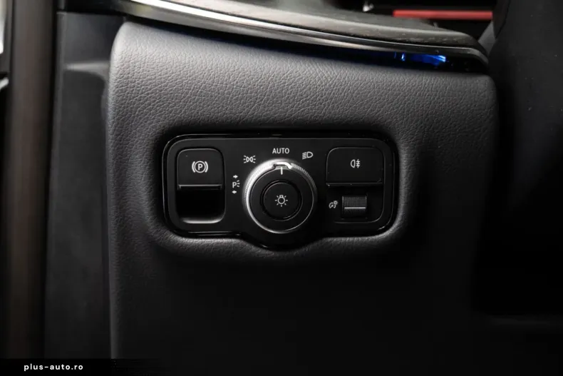 Mercedes-Benz V 250 (Clasa V) din 2025 cu 24.900 km - oferta MER179538 - foto 20