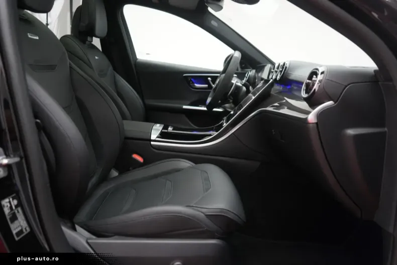 Mercedes-Benz C 63 AMG (Clasa C) din 2025 cu 4.000 km - oferta MER179546 - foto 5