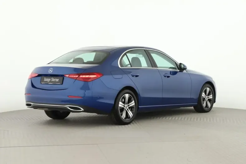 Mercedes-Benz C 200 din 2024 cu 6.111 km - oferta MER179549 - foto 5