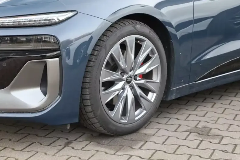 Audi A6 e-tron din 2025 cu 13.810 km - oferta AUD179558 - foto 3