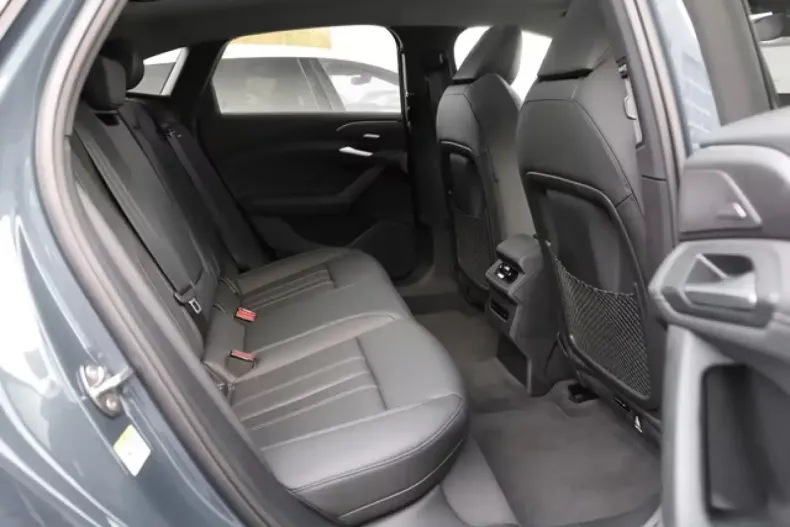 Audi A6 e-tron din 2025 cu 13.810 km - oferta AUD179558 - foto 6