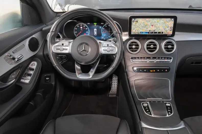 Mercedes-Benz GLC 200 din 2021 cu 55.965 km - oferta MER179559 - foto 6