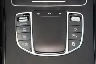 Mercedes-Benz GLC 200 din 2021 cu 55.965 km - oferta MER179559 - foto 9