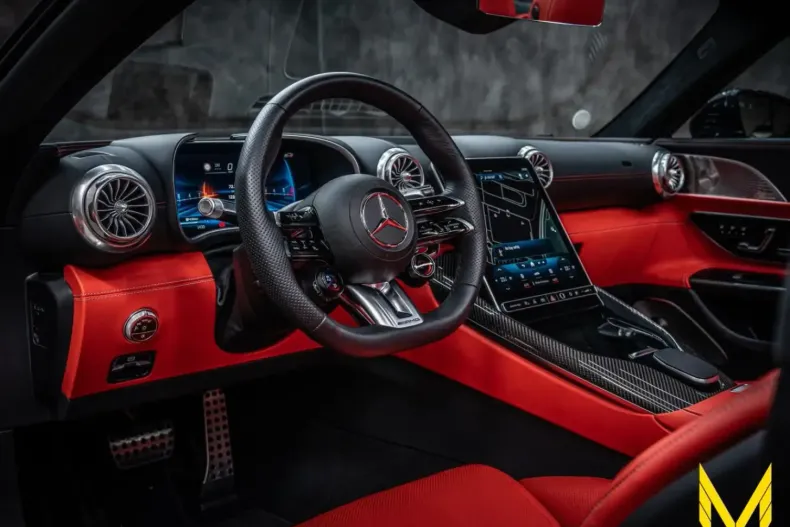 Mercedes-Benz SL 63 AMG din 2024 cu 12.327 km - oferta MER179567 - foto 12