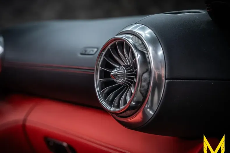 Mercedes-Benz SL 63 AMG din 2024 cu 12.327 km - oferta MER179567 - foto 24