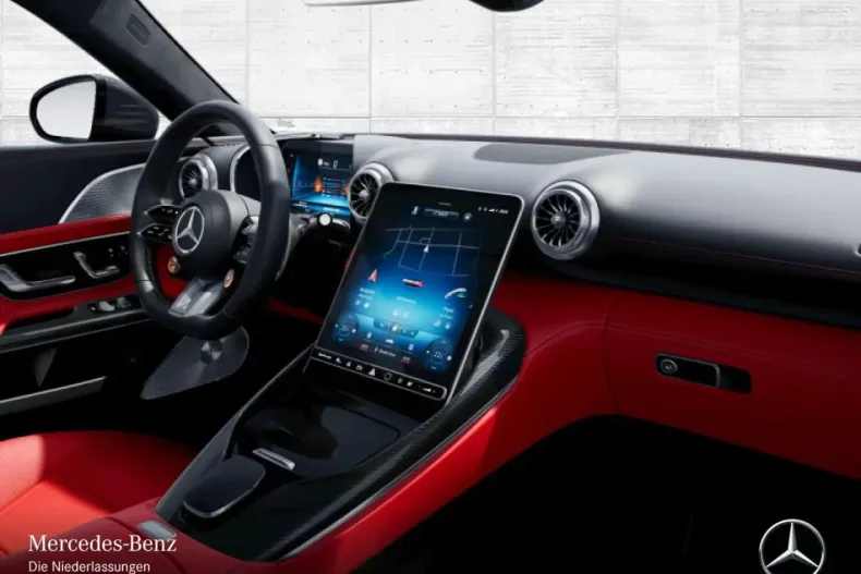 Mercedes-Benz SL 63 AMG din 2024 cu 4.176 km - oferta MER179568 - foto 9