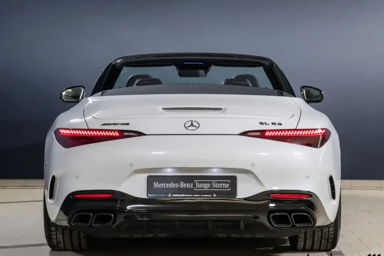 Mercedes-Benz SL 63 AMG din 2024 cu 2.201 km - oferta MER179569 - foto 3