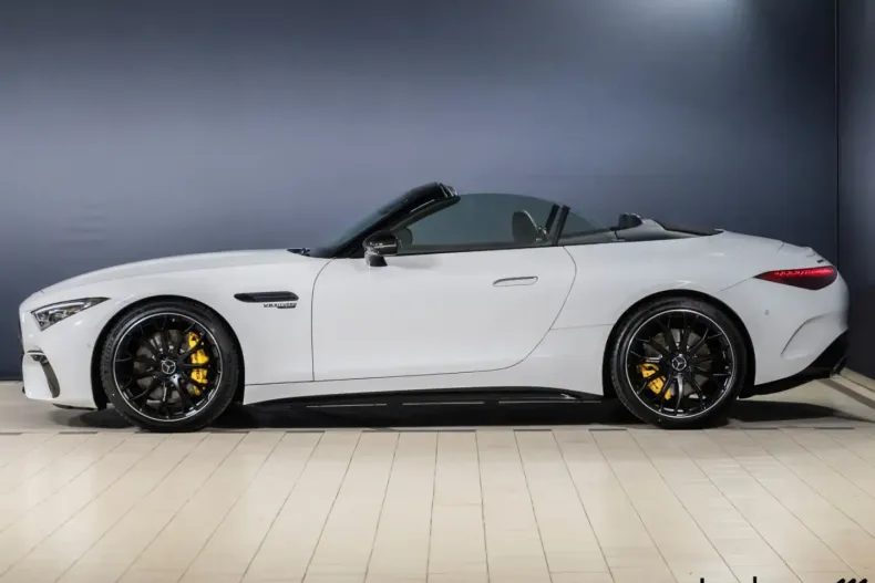 Mercedes-Benz SL 63 AMG din 2024 cu 2.201 km - oferta MER179569 - foto 5