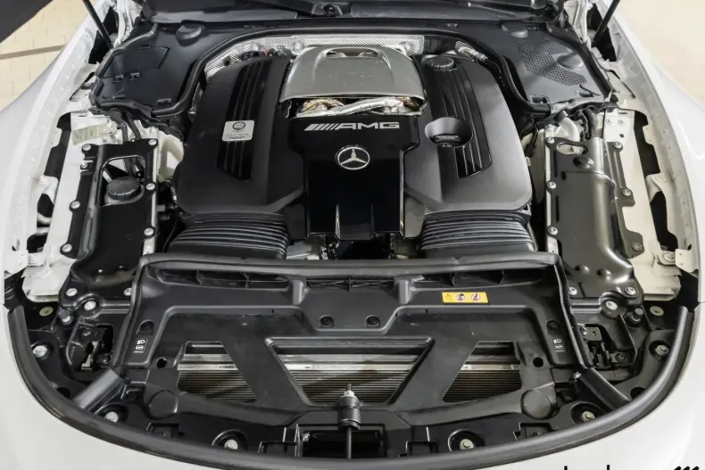 Mercedes-Benz SL 63 AMG din 2024 cu 2.201 km - oferta MER179569 - foto 8