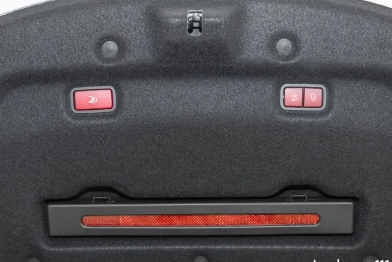 Mercedes-Benz SL 63 AMG din 2024 cu 2.201 km - oferta MER179569 - foto 10