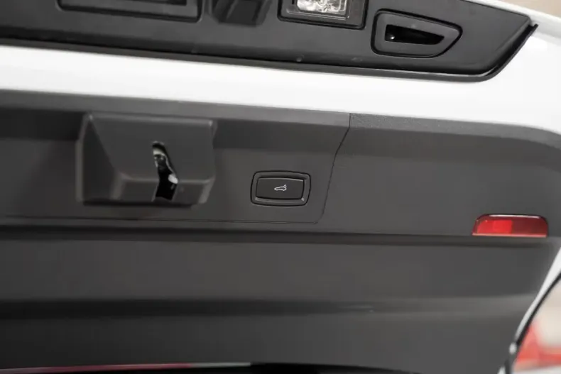 Porsche Panamera din 2025 cu 3.990 km - oferta POR179570 - foto 33