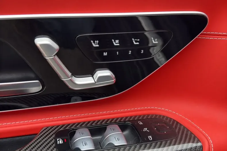 Mercedes-Benz SL 55 AMG (Clasa SL) din 2025 cu 21.905 km - oferta MER179572 - foto 17