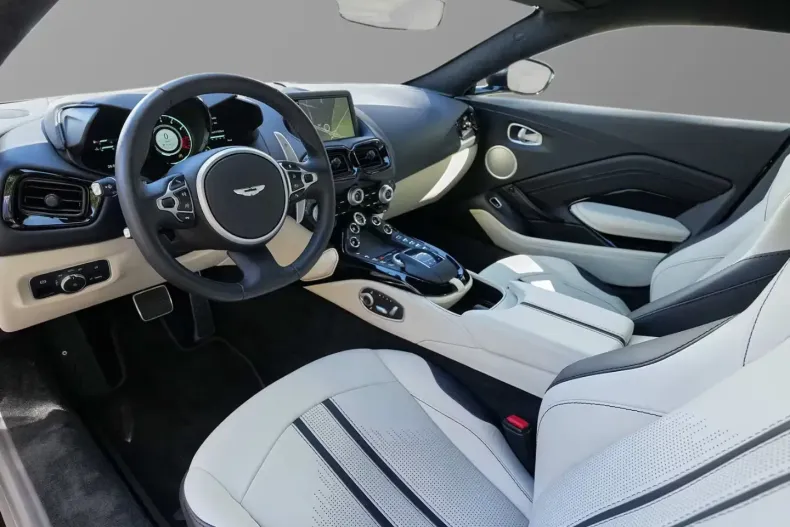 Aston Martin V8 Vantage din 2022 cu 5.139 km - oferta AST179577 - foto 12