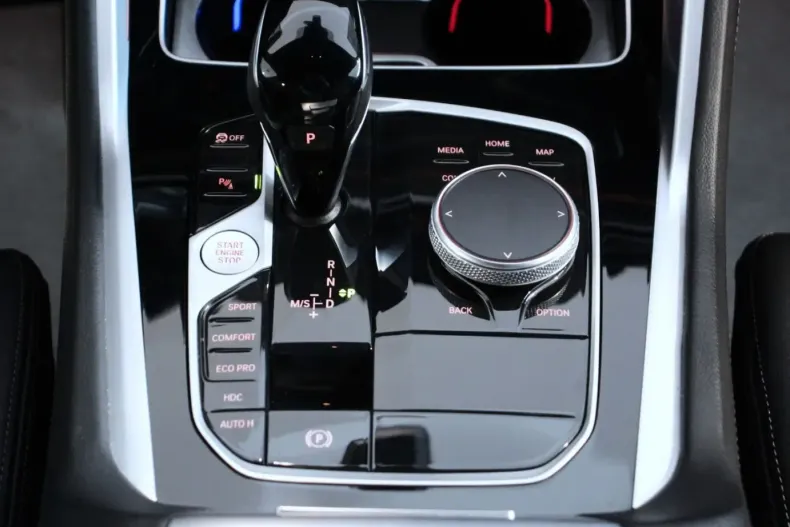 BMW X6 din 2022 cu 106.120 km - oferta BMW179579 - foto 19