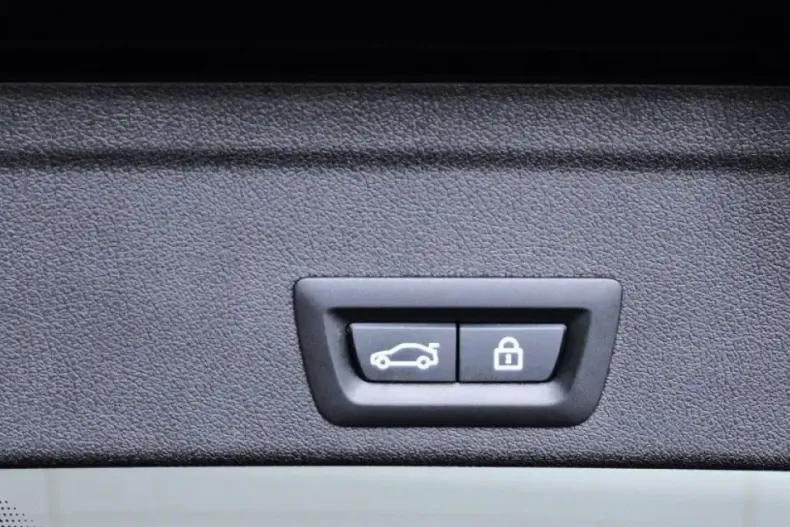 BMW X6 din 2022 cu 106.120 km - oferta BMW179579 - foto 28