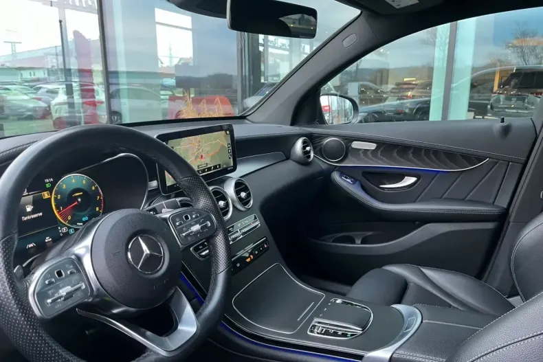 Mercedes-Benz GLC 200 din 2022 cu 61.150 km - oferta MER179586 - foto 5