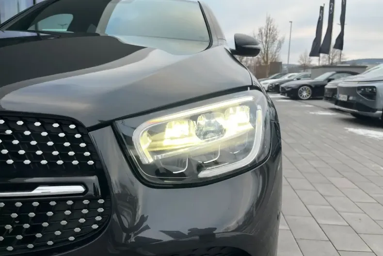 Mercedes-Benz GLC 200 din 2022 cu 61.150 km - oferta MER179586 - foto 10