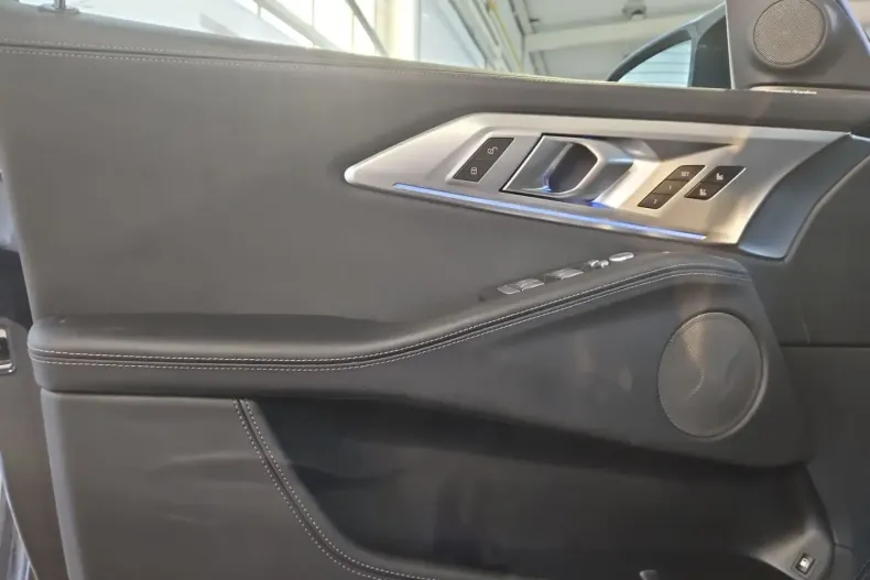 BMW XM din 2024 cu 28.075 km - oferta BMW179591 - foto 18