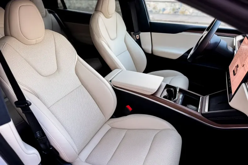 Tesla Model X din 2023 cu 23.900 km - oferta TES179601 - foto 26