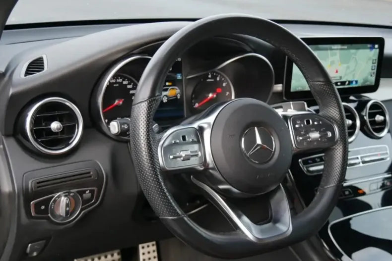 Mercedes-Benz GLC 300 din 2022 cu 44.667 km - oferta MER179602 - foto 8