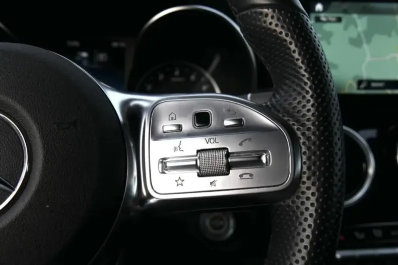 Mercedes-Benz GLC 300 din 2022 cu 44.667 km - oferta MER179602 - foto 15