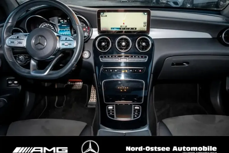 Mercedes-Benz GLC 300 din 2022 cu 56.052 km - oferta MER179604 - foto 11