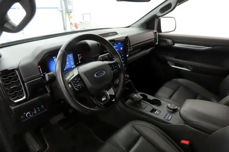 Ford Ranger din 2023 cu 83.400 km - oferta FOR179606 - foto 13