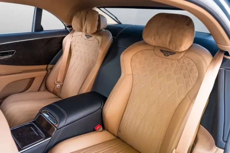 Bentley Flying Spur din 2021 cu 38.290 km - oferta BEN179611 - foto 25