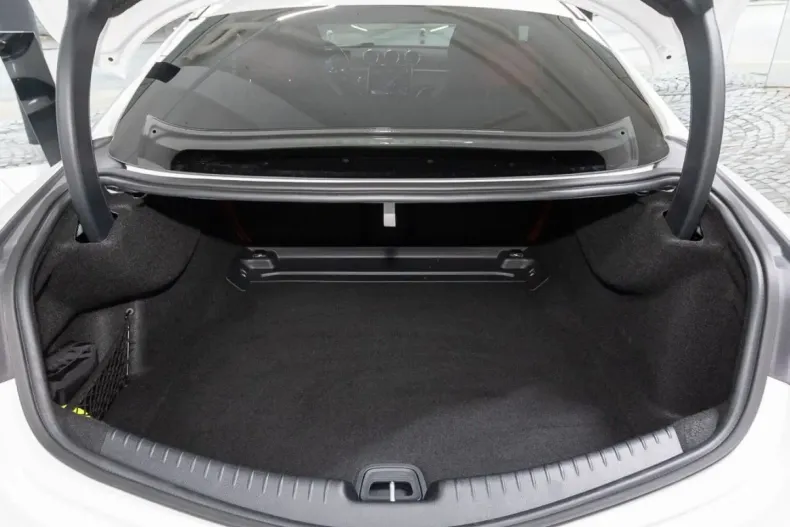 Mercedes-Benz CLE 180 (Clasa CLE) din 2024 cu 20.900 km - oferta MER179618 - foto 11